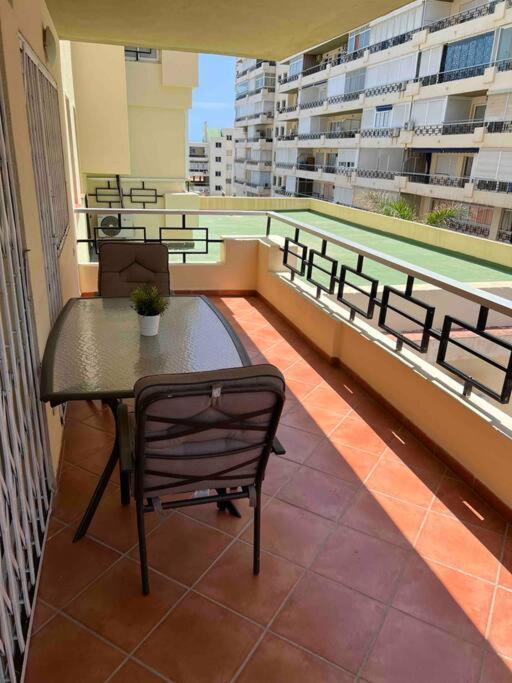 Magnifico Apartamento En La Carihuela, Torremolino Torremolinos Exterior foto
