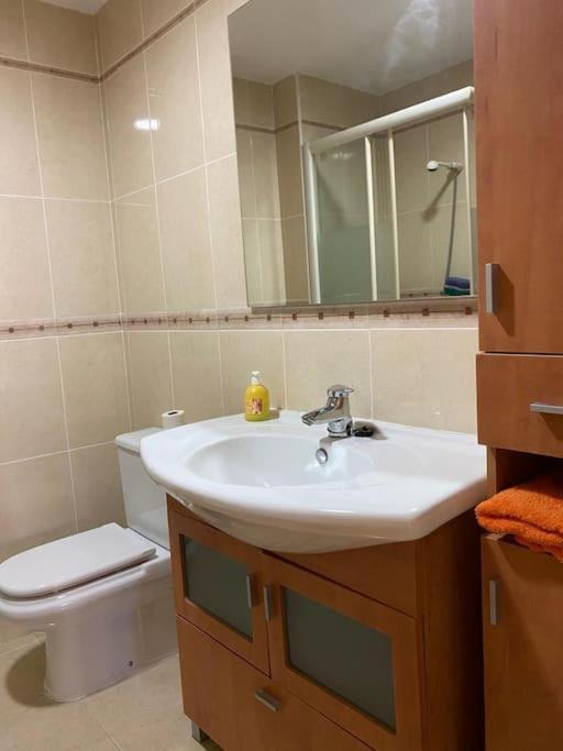Magnifico Apartamento En La Carihuela, Torremolino Torremolinos Exterior foto