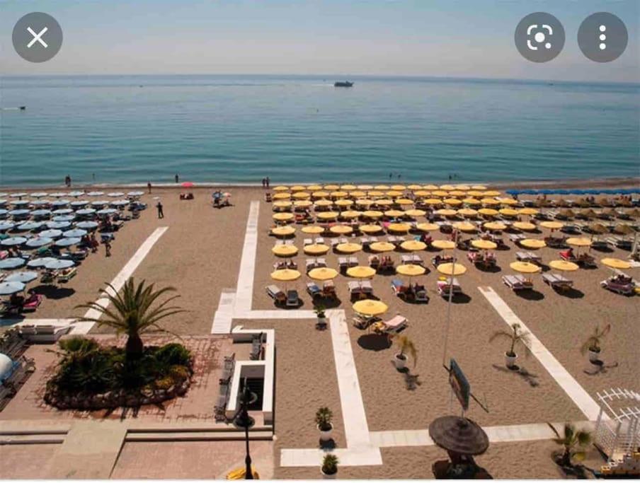 Magnifico Apartamento En La Carihuela, Torremolino Torremolinos Exterior foto